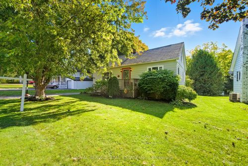 25 King St W, Colborne, ON, K0K1S0 | Card Image