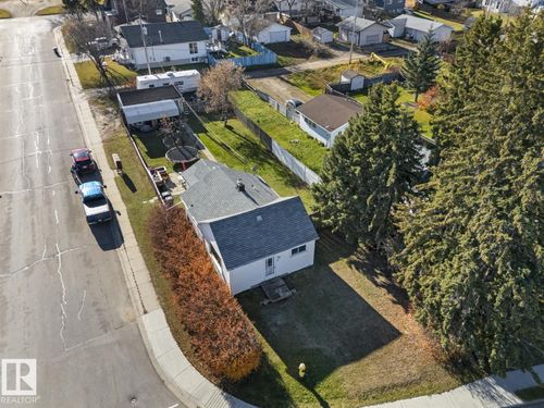601 16 Ave, Cold Lake, AB, T9M1L4 | Card Image