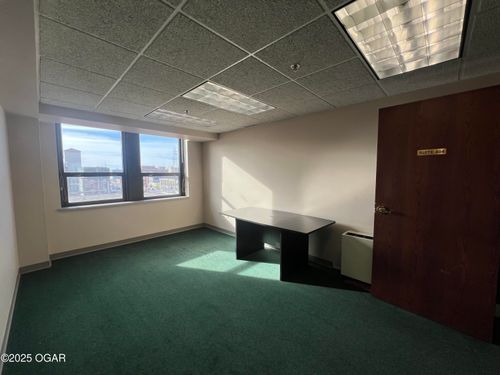 404-402 S Main St, Joplin, MO, 64801-2349 | Card Image