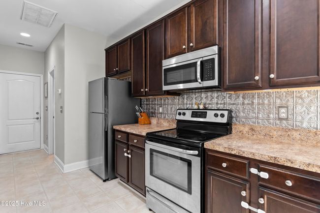 208 Murifield Dr, House other with 3 bedrooms, 3 bathrooms and 2 parking in Jacksonville NC | Image 10