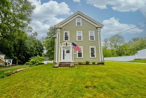 20 Worcester St, Grafton, MA, 01519-1175 | Card Image