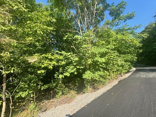 617 N Pointe Trl, Allons, TN, 38541-6854 | Card Image