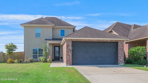 208 Cautillion Dr, Youngsville, LA, 70592-6198 | Card Image