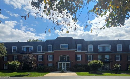 apt-207-22701 Center Ridge Rd, Rocky River, OH, 44116-3074 | Card Image