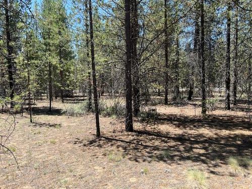 lot-6-52266 Pine Forest Dr, La Pine, OR, 97739-8822 | Card Image