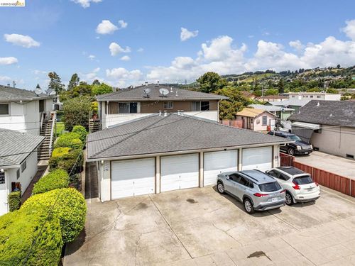 1475 166th Ave, Ashland, CA, 94578-2338 | Card Image
