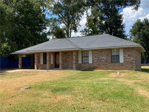 815 Avenue I, Kentwood, LA, 70444-2637 | Card Image