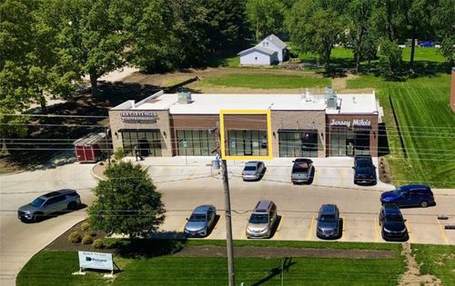 232 W Mound Rd, Decatur, IL, 62526-1998 | Card Image