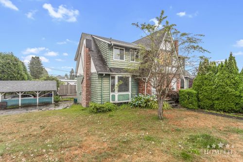 duplex-1060 Fell Avenue, Burnaby, BC, V5B3Y6 | Card Image