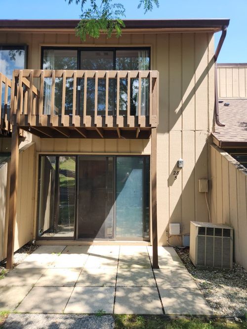 5-28 Jamaica Colony, Fox Lake, IL, 60020-1145 | Card Image