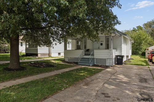 911 S 55th St, Omaha, NE, 68106-1703 | Card Image
