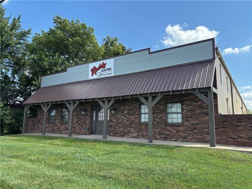 15385 S Us 169 Hwy, Olathe, KS, 66062-3465 | Card Image