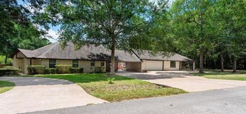 33507 Cripple Creek Dr, Pinehurst, TX, 77362-3987 | Card Image