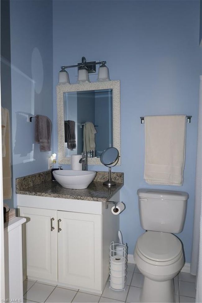 APT-203 - 12065 Summergate Cir, Condo with 2 bedrooms, 2 bathrooms and null parking in FORT MYERS FL | Image 19