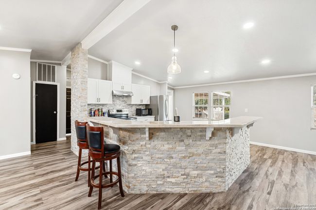5273 Savannah Way, House other with 3 bedrooms, 2 bathrooms and null parking in Von Ormy TX | Image 7