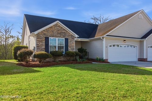 114 Jordan Dr, New Bern, NC, 28562-5622 | Card Image