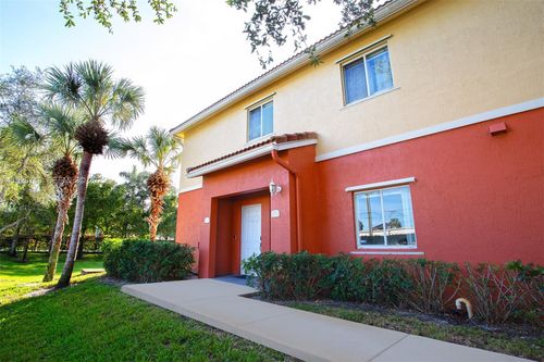 apt-211-2-3340 Palomino Dr, Hollywood, FL, 33024-2348 | Card Image