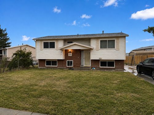 3347 S Sidney Way, Magna, UT, 84044-2438 | Card Image