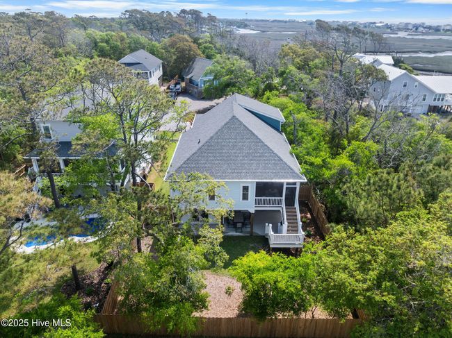 113 Sw 22 Nd St, House other with 4 bedrooms, 3 bathrooms and 1 parking in Oak Island NC | Image 49