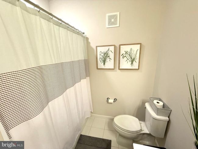 UNIT-103 - 23245 Milltown Knoll Sq, Condo with 2 bedrooms, 3 bathrooms and null parking in ASHBURN VA | Image 23