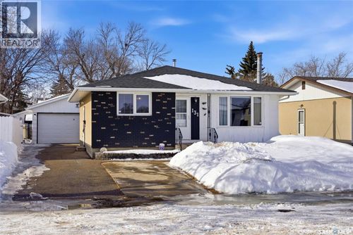 131 Lloyd Cres, Regina, SK, S4R6B9 | Card Image