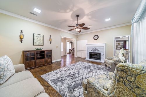 3305 Eisenhower Ln, Plano, TX, 75023-3948 | Card Image