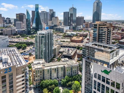 714-2323 N Houston St, Dallas, TX, 75219-7625 | Card Image