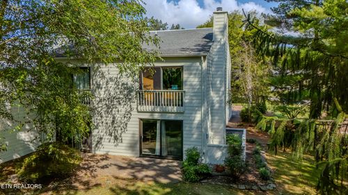 542 Lost Tree Ln, Farragut, TN, 37934-2523 | Card Image