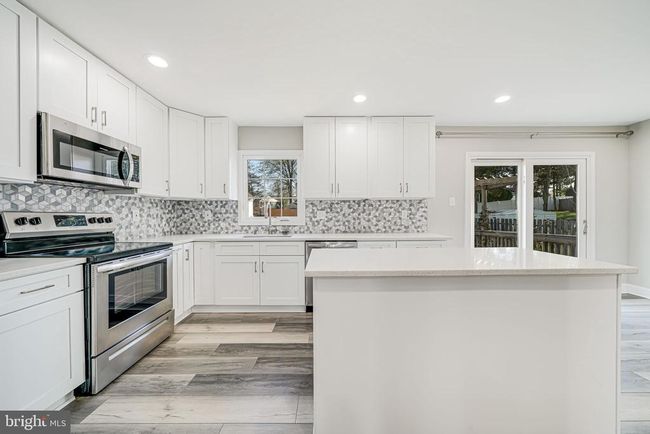 10238 Battlefield Dr, House other with 3 bedrooms, 3 bathrooms and null parking in MANASSAS VA | Image 15
