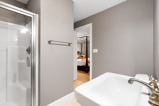 UNIT-19 - 287 Langley Rd, Condo with 3 bedrooms, 4 bathrooms and 2 parking in Newton MA | Image 27