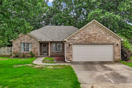 10757 Stoneridge Dr, Sherwood, AR, 72120-2353 | Card Image