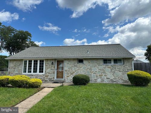 2514 Green Ave, BRISTOL, PA, 19007-2025 | Card Image