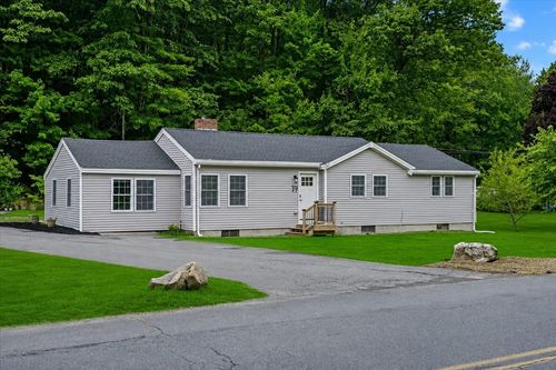 19 East Rd, Westminster, MA, 01473-1633 | Card Image
