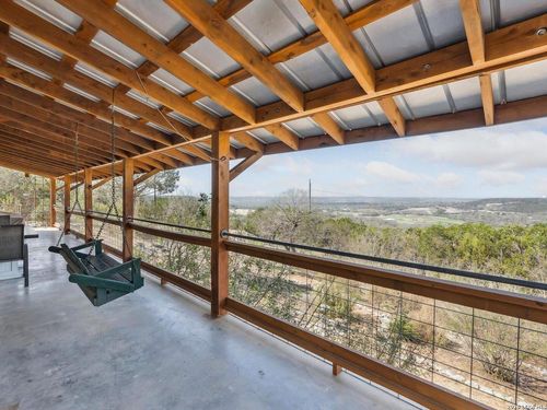 114 Solar Hill Dr, Kerrville, TX, 78028-7921 | Card Image