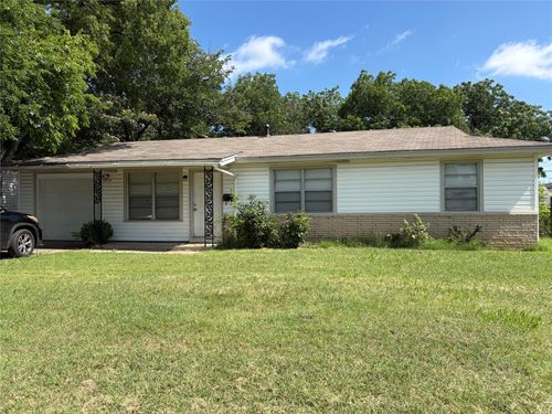 5235 Stanley Keller Rd, Haltom City, TX, 76117-1917 | Card Image