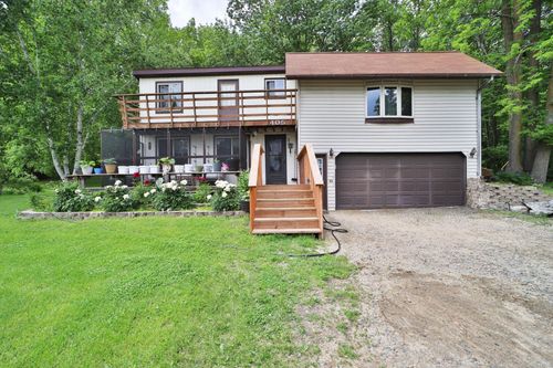 405 Park Ave, Hill City, MN, 55748-4555 | Card Image