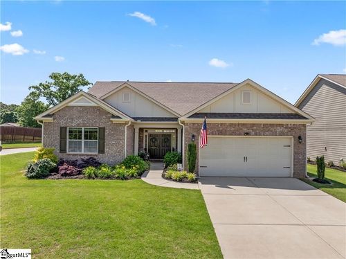 417 Brandybuck Dr, Piedmont, SC, 29673-7352 | Card Image