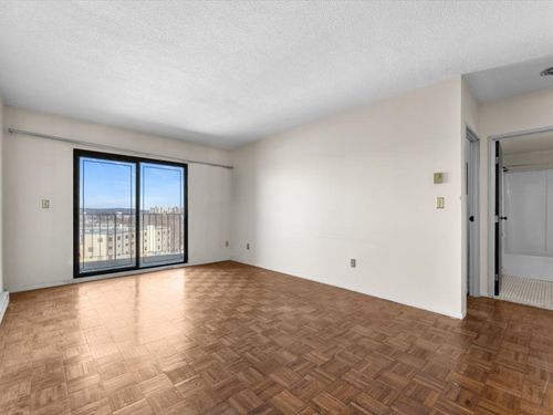 apt-73-2353 Massachusetts Ave, Cambridge, MA, 02140-1246 | Card Image