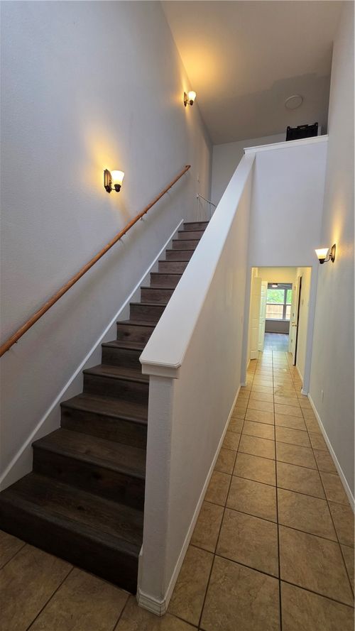 unit-3-4102 Sw Chapelstone Ave, Bentonville, AR, 72712-2487 | Card Image