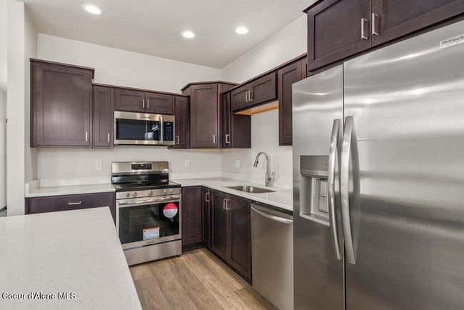 8 Potlatch Loop, Townhouse with 3 bedrooms, 2 bathrooms and null parking in Priest River ID | Image 7