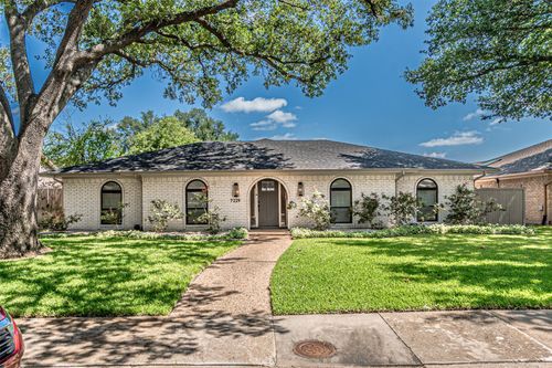 7229 Whispering Pines Dr, Dallas, TX, 75248-3057 | Card Image