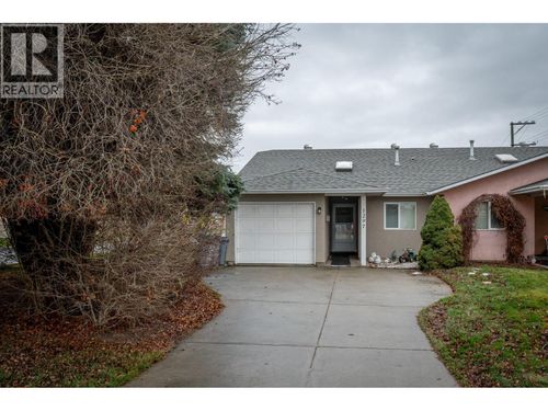 1297 14th Street, Kamloops, BC, V2B8K8 | Card Image