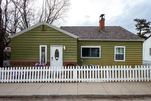 141 Terraville Ave, lead, SD, 57754-1122 | Card Image