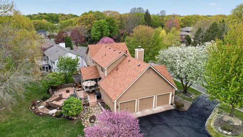 4133 Hidden Pond Trl Ne, Prior Lake, MN, 55372-1104 | Card Image