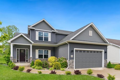 2776 Pine Cone Ln, Warsaw, IN, 46582-6334 | Card Image