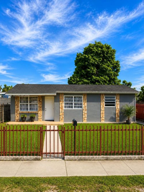 19811 Sw 116th Ave, Miami, FL, 33157-1046 | Card Image