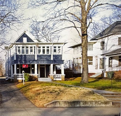 225 Block Avenue, Fayetteville, AR, 72701 | Card Image