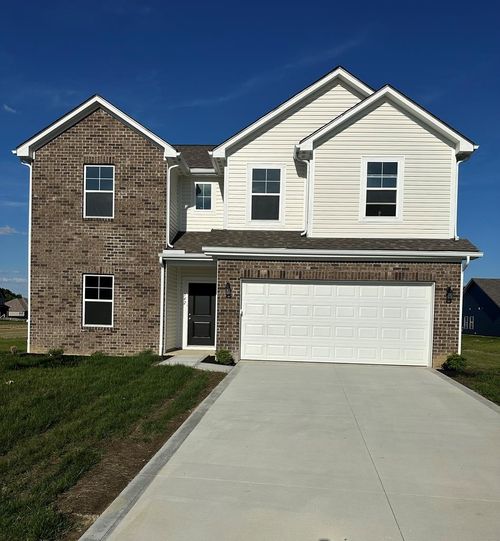 742 Bishop Pl, Washington Court House, OH, 43160-6506 | Card Image
