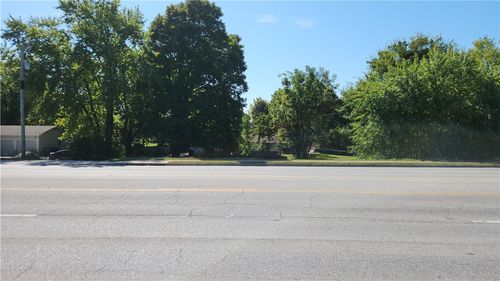 413 W Highway 264, Springdale, AR, 72764-8075 | Card Image