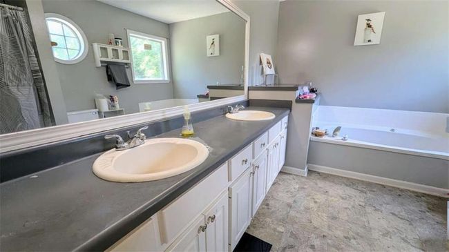75 Maygold St, House other with 4 bedrooms, 3 bathrooms and 3 parking in McDonough GA | Image 10